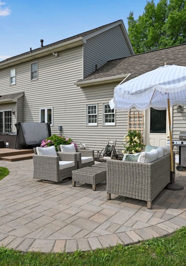 Pricing Page Level2Photo